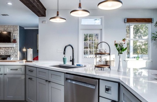 Travis Landing House | Dream Kitchen Retreat: Perfect for Reunions and Celebrations