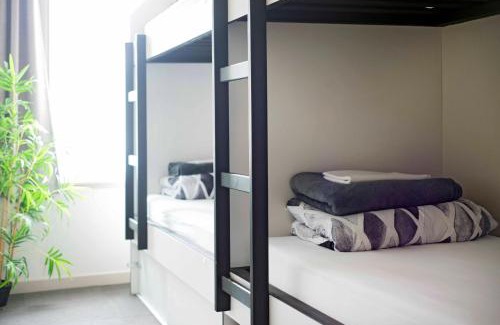 Nelson City Centre Hostel | Bridge Backpackers: Pet-Friendly Haven with Top Ratings