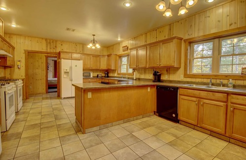 Lac du Flambeau Cabin | Scenic Bridge Builder Cabin with Private Dock on Big Crooked Lake