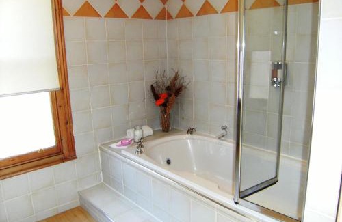 Newark Bed & Breakfast | Experience Bridge House Bed & Breakfast: 5-Star Comfort