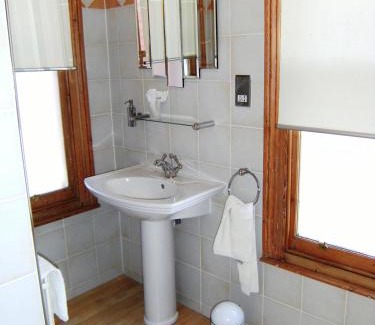 Newark Bed & Breakfast | Experience Bridge House Bed & Breakfast: 5-Star Comfort