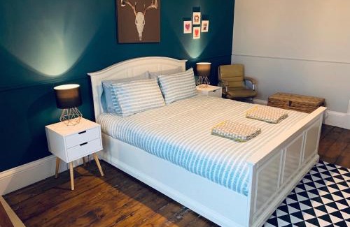 Newport-On-Tay Apartment | Bridge View Apt - Spectacular River Tay Scenery Awaits