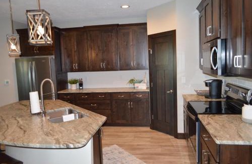 Arnolds Park Apartment | Relaxing Retreat at Bridges Bay Resort with Private Pool