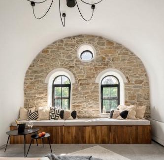Veliko Tarnovo Hotel | Premier Stay at Bridges Residence | Pet-Friendly Retreat