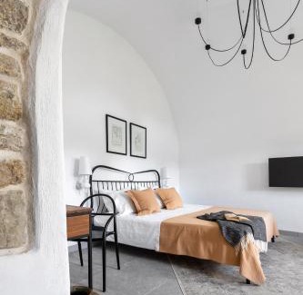 Veliko Tarnovo Hotel | Premier Stay at Bridges Residence | Pet-Friendly Retreat