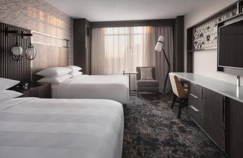 Bridgewater Hotel | Bridgewater Marriott: Family-Friendly Retreat with Pool Access
