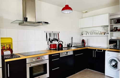 Cambo-les-Bains Apartment | Ideal Retreat: Apartment Cambo-les-Bains for 2 Guests