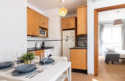 Perchel Sur Apartment | Modern 1-Bedroom Apartment in Málaga for Up to 4 Guests
