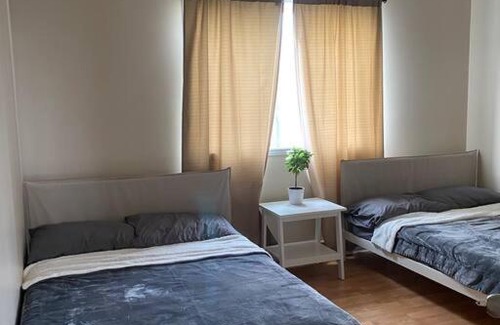 Plateau Apartment | Bright 2 Bedroom Condo with Convenient Parking Options