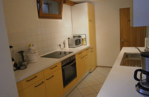 Markdorf Apartment | Bright 3.5 Room Apartment with Ocean and Lake Views