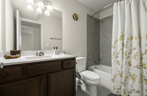 Kyle House | Inviting 3 BR Home with Full Kitchen & Pet-Friendly Perks
