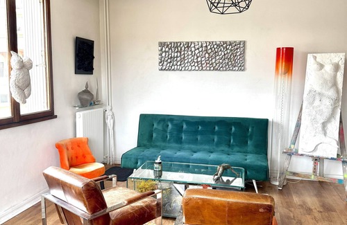 8th Arrondissement Apartment | Bright 3-room apartment with terrace - Plage Pointe Rouge, Marseille 8e