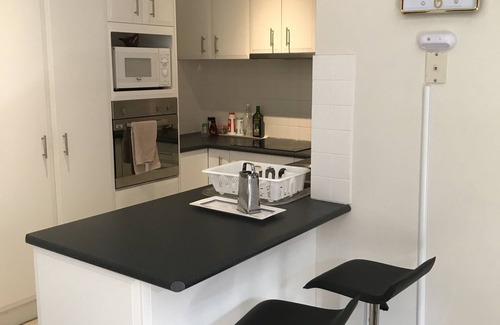 Gungahlin House | Bright 3BD House in Gungahlin with Pool & Free WiFi