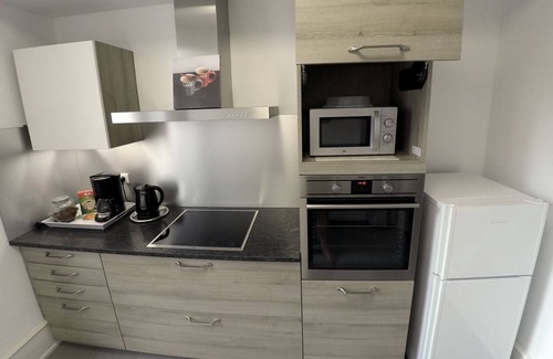 Saint Joseph/Mittelharth Apartment | Bright Apartment with Lake View Near Historic Center