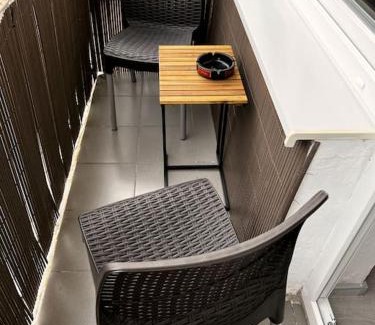Velke Kapusany Apartment | Cozy Apartment with Netflix Access & Free Parking - 9.9/10