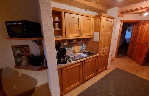 Riedlhutte Apartment | Inviting Vacation Apartment with Balcony & Family-Friendly Amenities