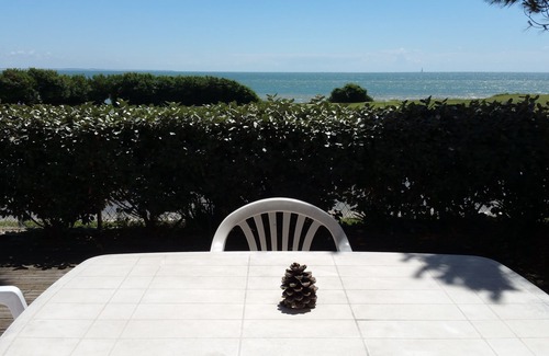 Saint-Palais-sur-Mer House | Cozy 3-Room House in Saint-Palais with Oceanfront Views
