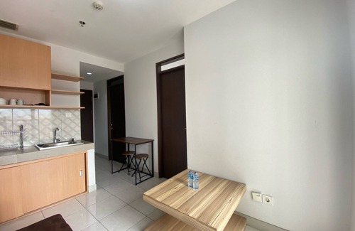 Cibaduyut Apartment | Relaxing 2Br Retreat with Pool Near Mekarwangi Square