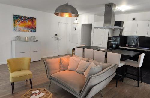 L'Ile-Saint-Denis Apartment | Bright and spacious apartment near Paris