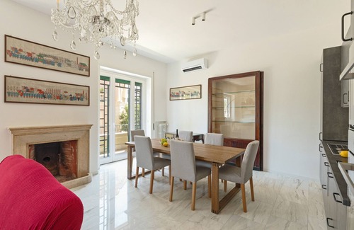 Quartiere III Pinciano Apartment | Spacious Family Apartment with Spa in Vibrant Parioli