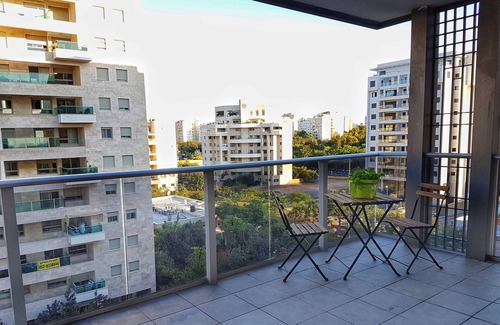Tel Aviv Apartment | Cozy Apartment Steps from the Beach in North Tel Aviv