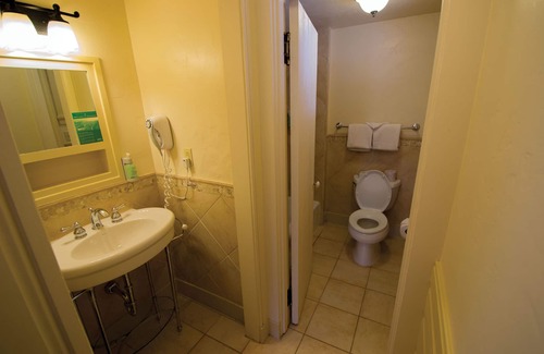 Grand Canyon Village Cabin | Explore Bright Angel Lodge – Ideal Stay Inside the Park
