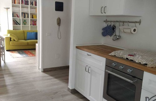 Cinquale House | Bright Oceanfront Apartment Steps from the Sea