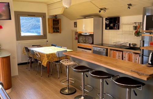 Barcelonnette Apartment | Bright Apartment with Panoramic Views in Barcelonnette