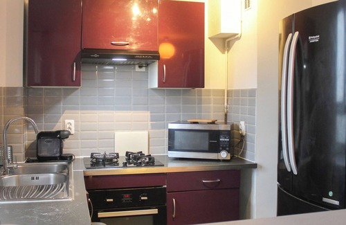 Romainville Apartment | Bright Apartment in Romainville: Family & Wheelchair Access