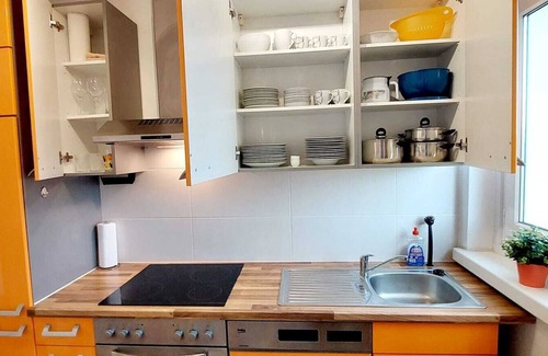 Gruna Apartment | Bright Apartment with Balcony Near City Center - 10/10 Rating