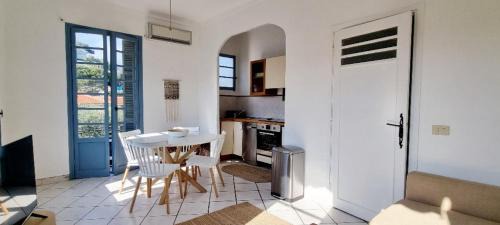 Saint-Jean-Cap-Ferrat Apartment | Inviting Apartment in Prime Location for Family Stays