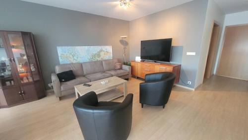 Egilsstadir Apartment | Bright Apartment: Family-Friendly Stay with High Ratings