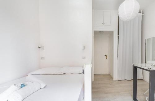 Zona Zara Apartment | Bright Apartment Steps from Viale Zara - Family Friendly Stay