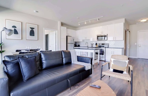 Jefferson Manor Apartment | Inviting Apartment with Pool and Spa in Alexandria