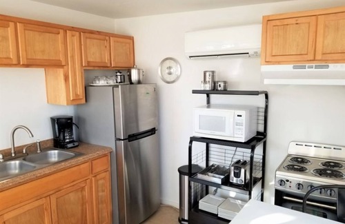 Palo Verde House | Bright Arizona Sunroom: Pet Friendly & Near UofA