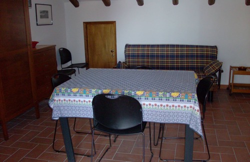 Trecastagni Villa | Inviting Attic in Trecastagni for Families and Pets