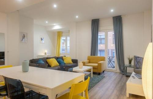Jesus Apartment | Bright & New Apartment: 4-Star Stay with Child-Friendly Amenities