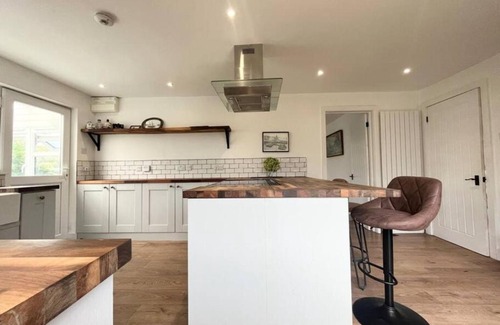 Porthleven House | Bright Bungalow with Garden: 4-Star Family-Friendly Retreat