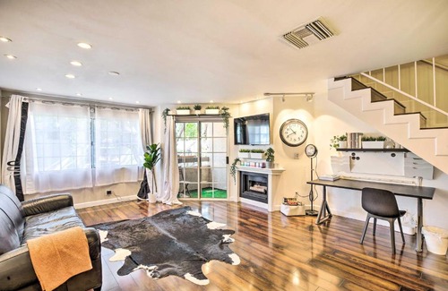 Burbank Apartment | Inviting Burbank Condo Near Griffith Park and Family Fun