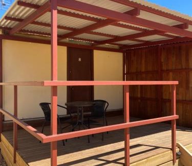 Bright Resort | Cozy Cabin Park: Pet-Friendly Retreat for All Ages