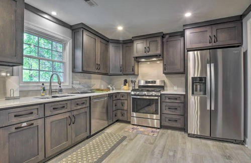 Cary House | Bright Cary Home with Deck - Top Rated 9.5/10 Stay!