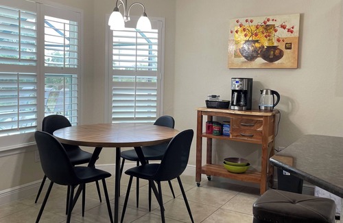 Port Charlotte - Charlotte Harbor House | Bright 4 Bedroom Home with Pool & Ocean Views, Rated 10/10