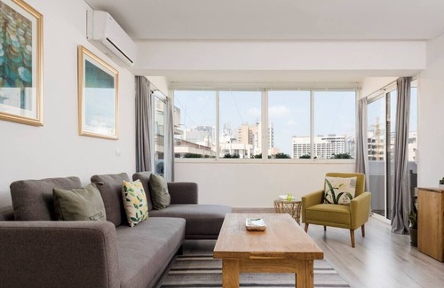 Beirut Apartment | Bright Clemenceau (8th Floor)