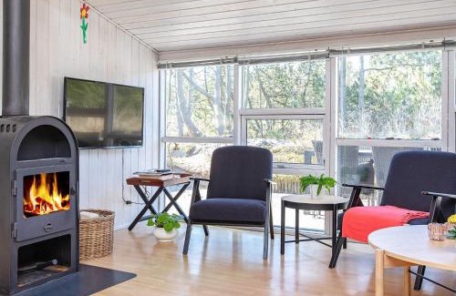 Sønder Vorupør House | Cozy Holiday Home for 4 in Thisted, Pet Friendly Retreat