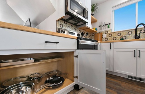 Timnath Apartment | Cozy Studio in Timnath: Pet-Friendly & Steps from Brewery