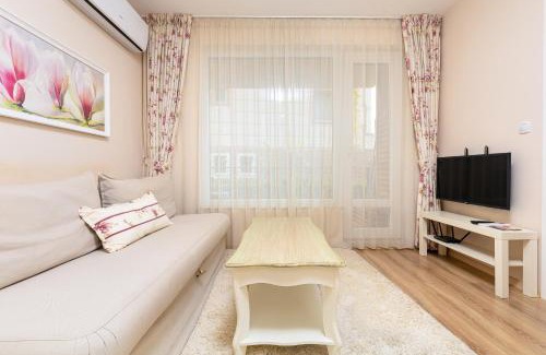 Plovdiv Apartment | Budget-Friendly 1BD Flat with Terrace & Parking Awaits