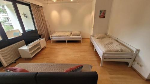 Mainaschaff Apartment | Bright & Cozy Apartment in Mainaschaff