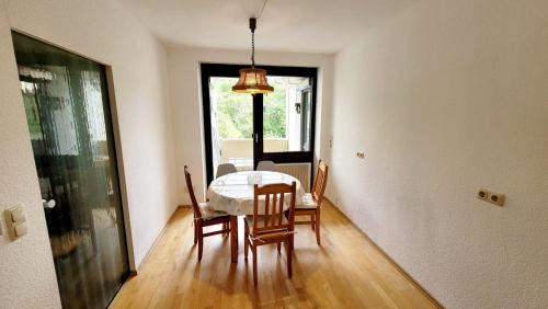 Mainaschaff Apartment | Bright & Cozy Apartment in Mainaschaff