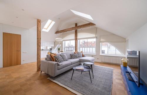Avoti Apartment | Bright Designer Apartment in City Centre with Great Ratings