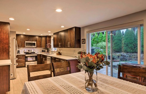 Esperance House | Inviting Edmonds Retreat with Oceanfront Views & Patio